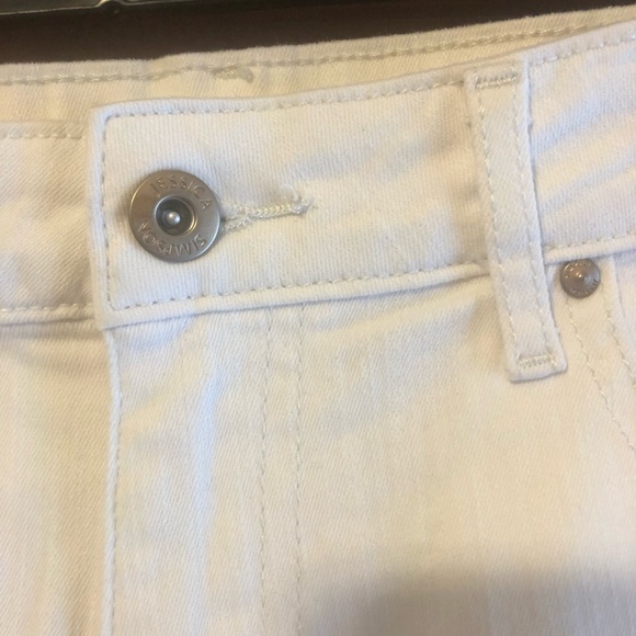 Jessica Simpson White Shorts Design Detail Size 29 NWT - Picture 3 of 10